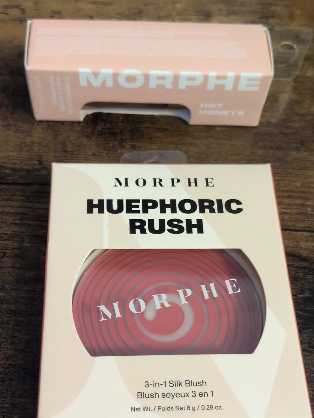 Morphe Huephoric Rush 3-in-1 Silk Blush — Hot Honeys Plump Lip Oil Royal Sting N